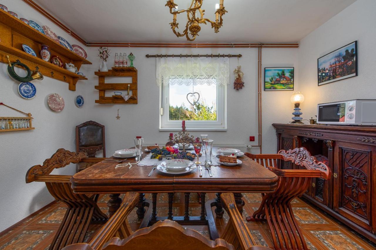 Magnus Lupus Villa Кореница Екстериор снимка